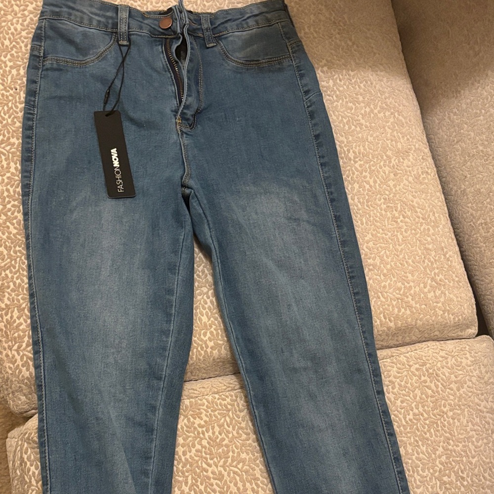 Fashion Nova Classic Denim Skinny Jeans
